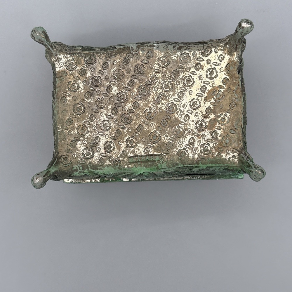 Vintage Metal Jewelry Box Trinket Footed Velvet Lining Cross Religious Patina - Picture 12 of 13